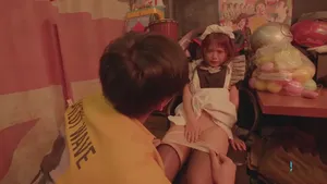 Khi cô ấy mở mắt ra, tôi đã đụ cái lỗ đít và cái lồn béo của cô ấy